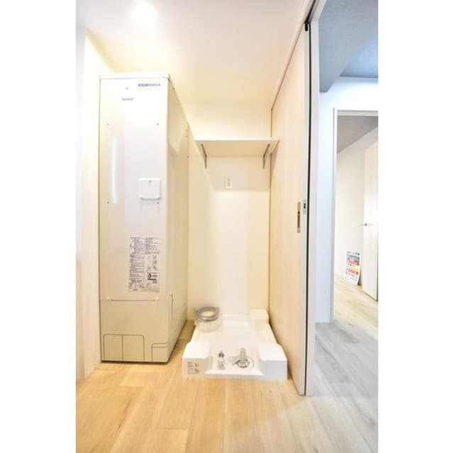 Room image 11