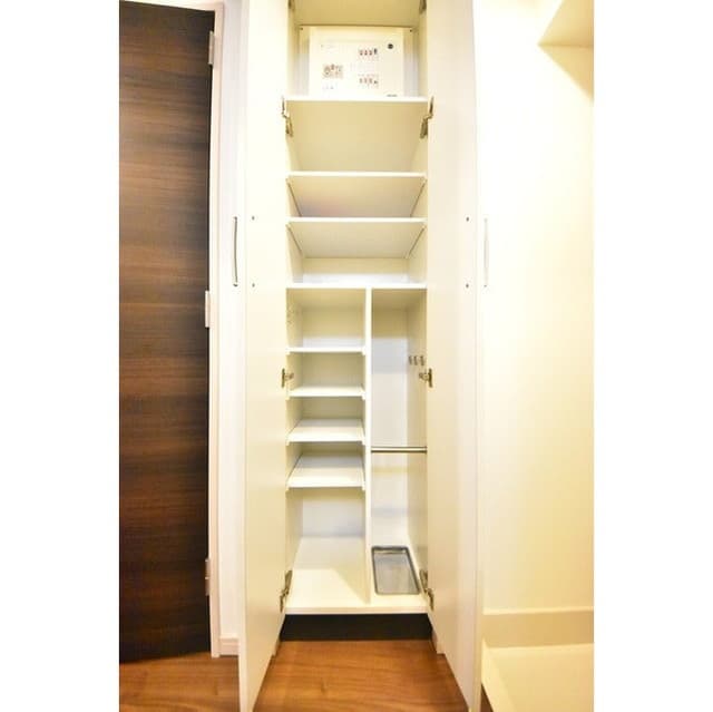 Room image 9