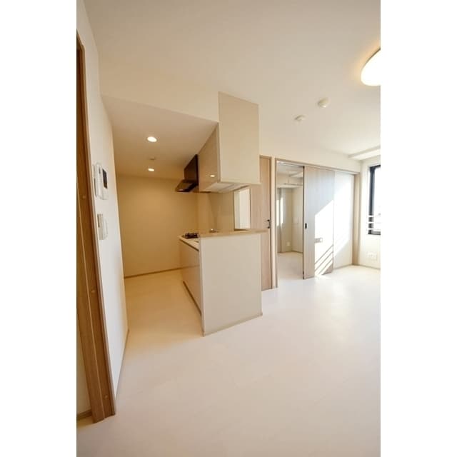 Room image 16
