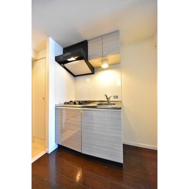 Room image 12