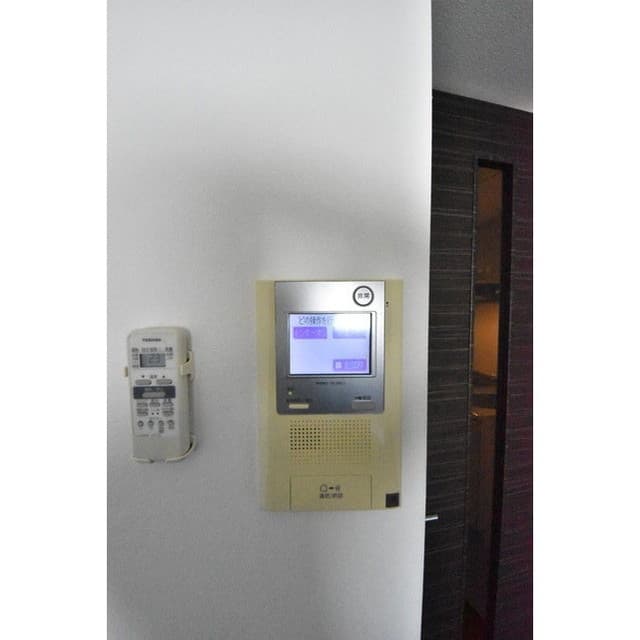 Room image 14