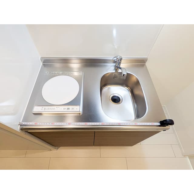 Room image 8