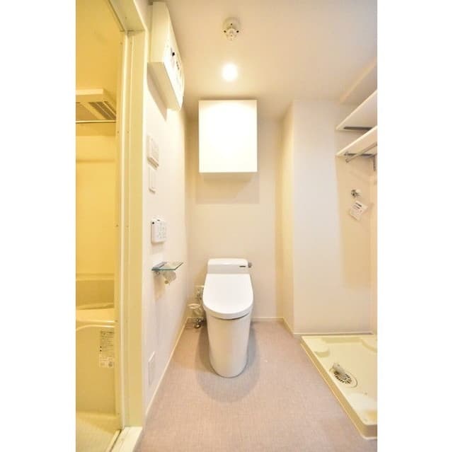 Room image 14