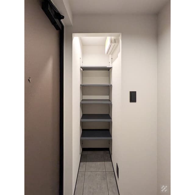 Room image 11