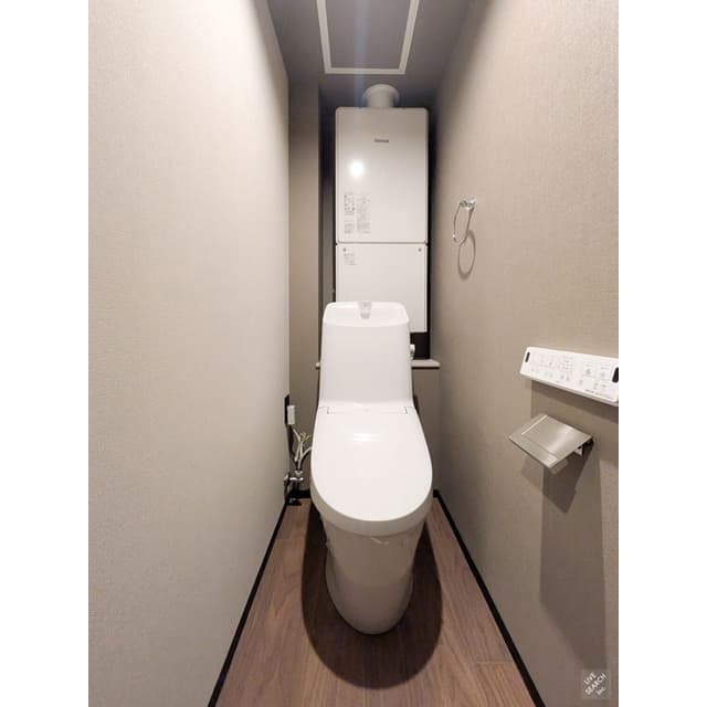 Room image 13