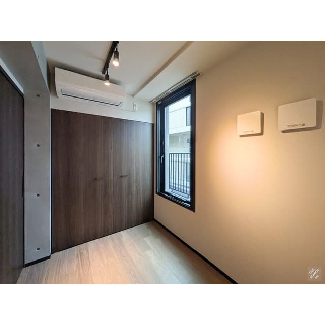 Room image 14