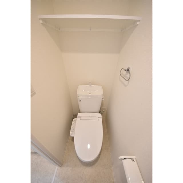 Room image 12