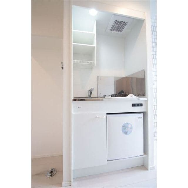 Room image 11