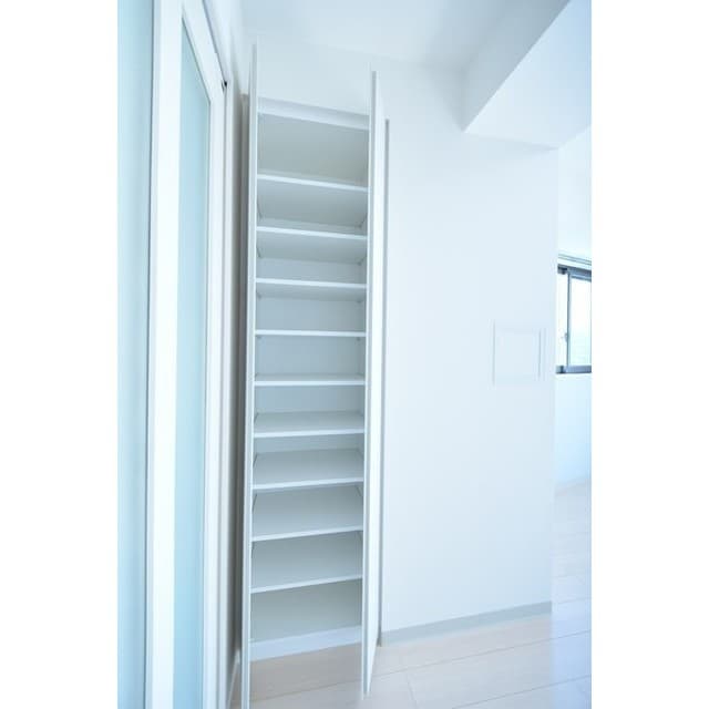Room image 12