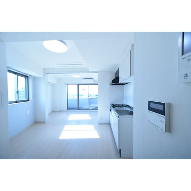 Room image 14