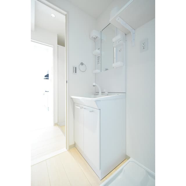 Room image 9
