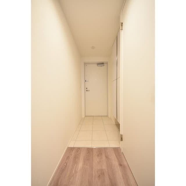 Room image 14