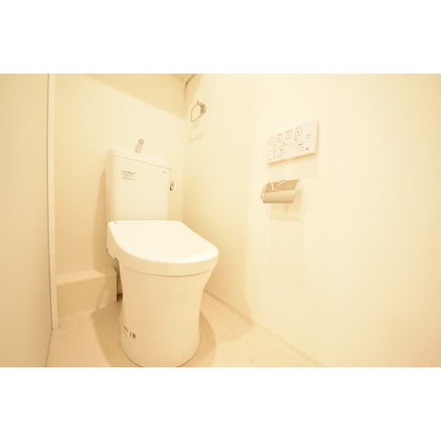 Room image 14