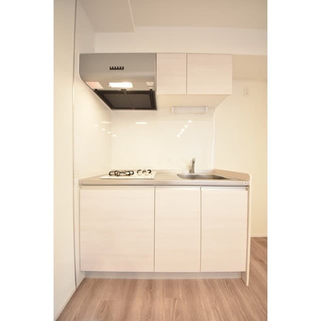 Room image 10