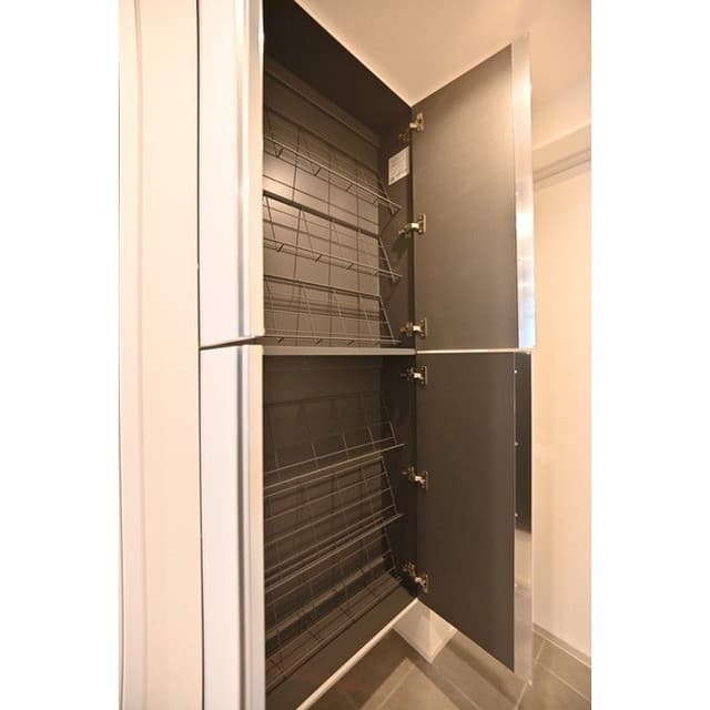 Room image 10