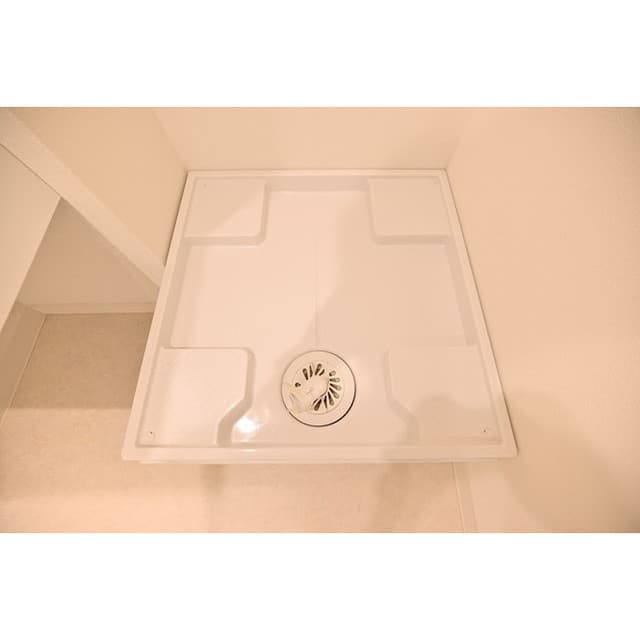 Room image 13