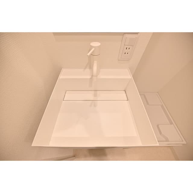 Room image 14