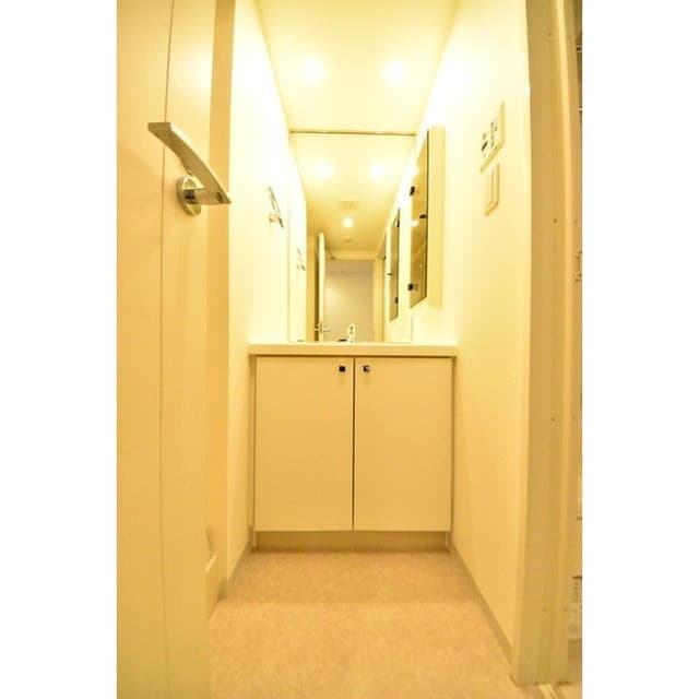 Room image 14