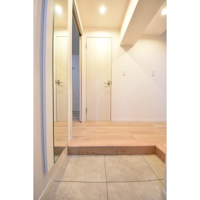 Room image 10