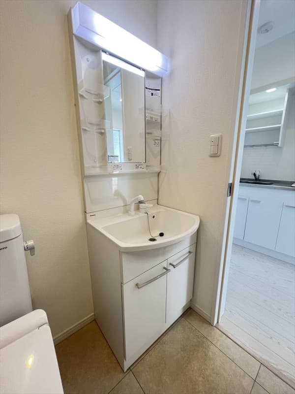 Room image 10