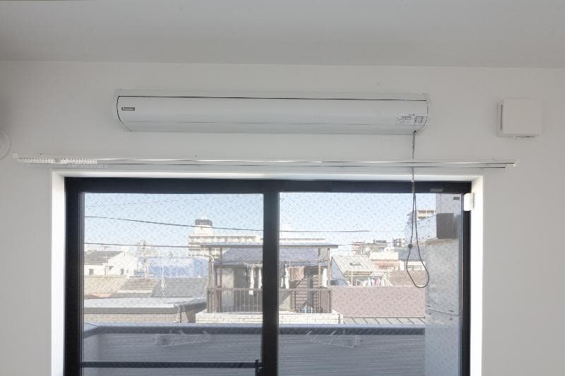 Room image 12