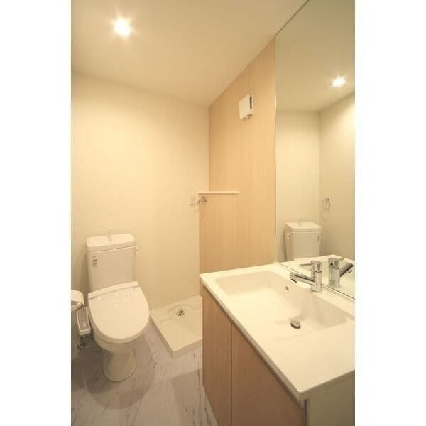 Room image 14