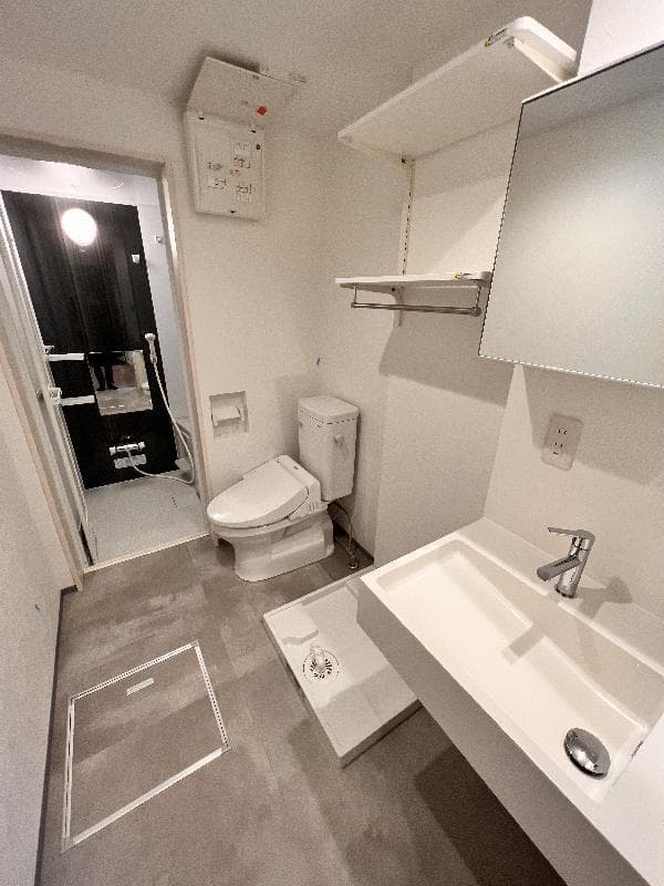 Room image 9