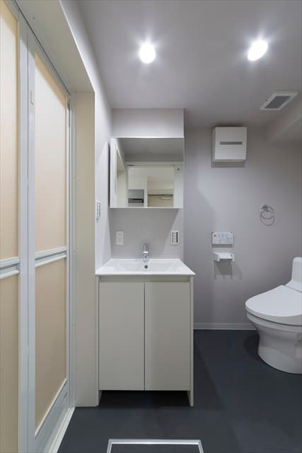 Room image 10