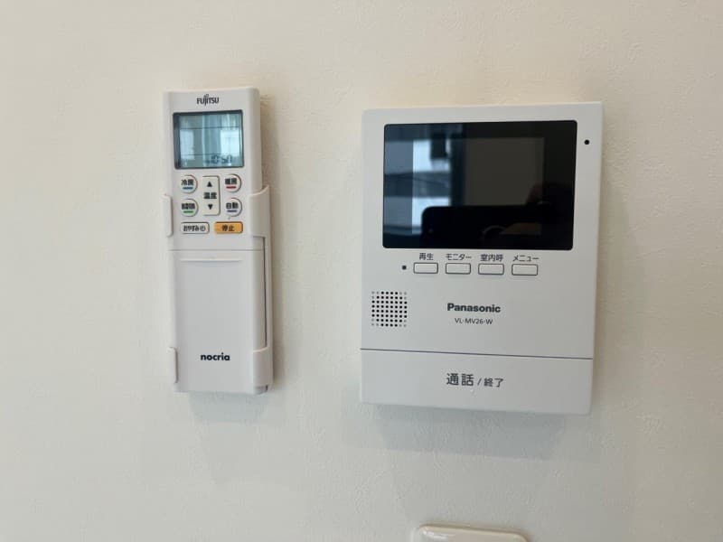 Room image 15