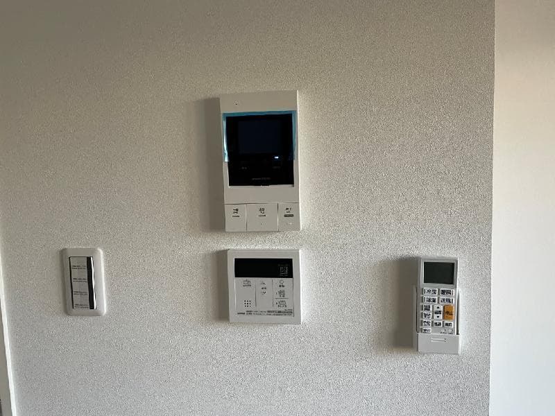 Room image 16