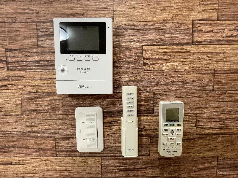 Room image 12