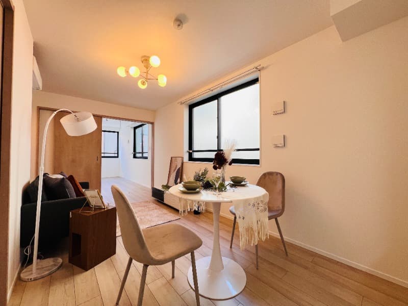 Room image 9