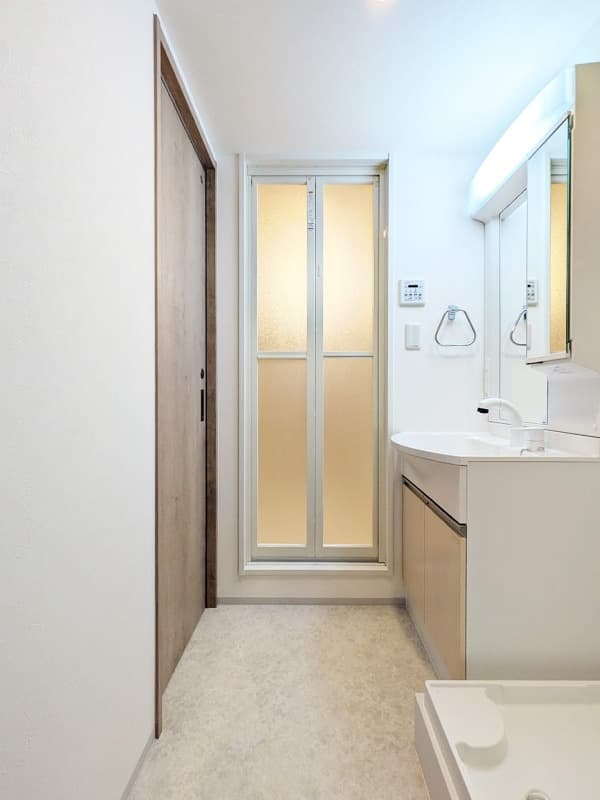 Room image 15