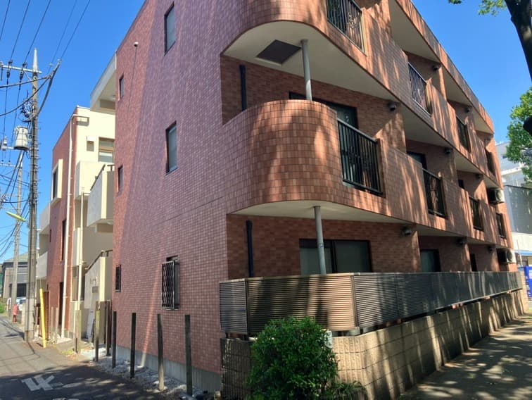 Main Image