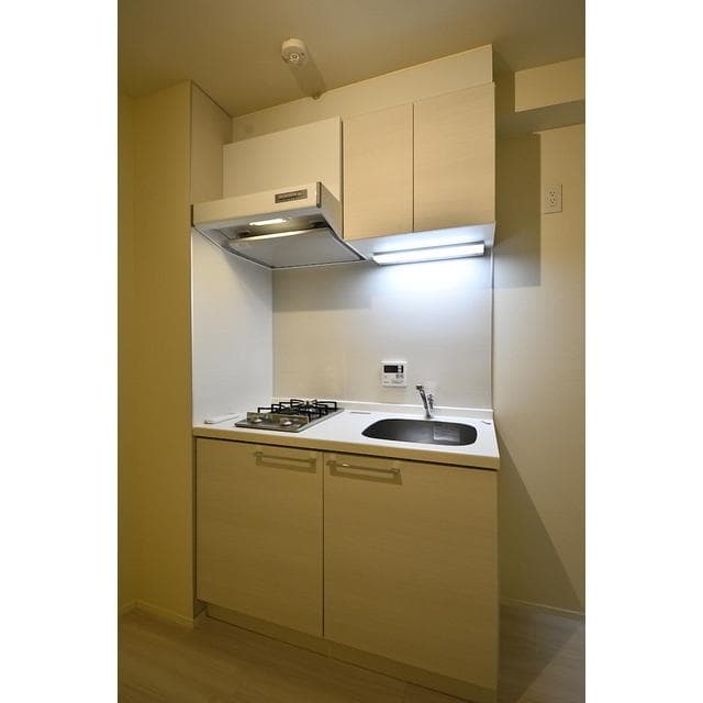 Room image 14