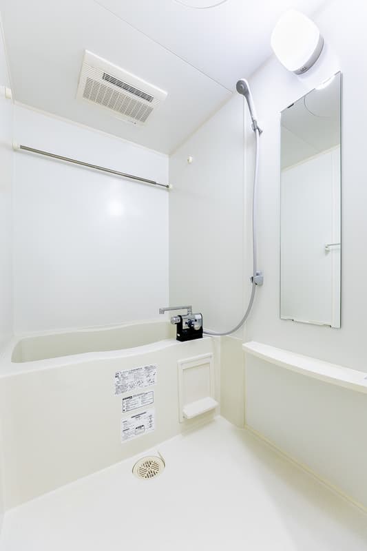 Room image 13