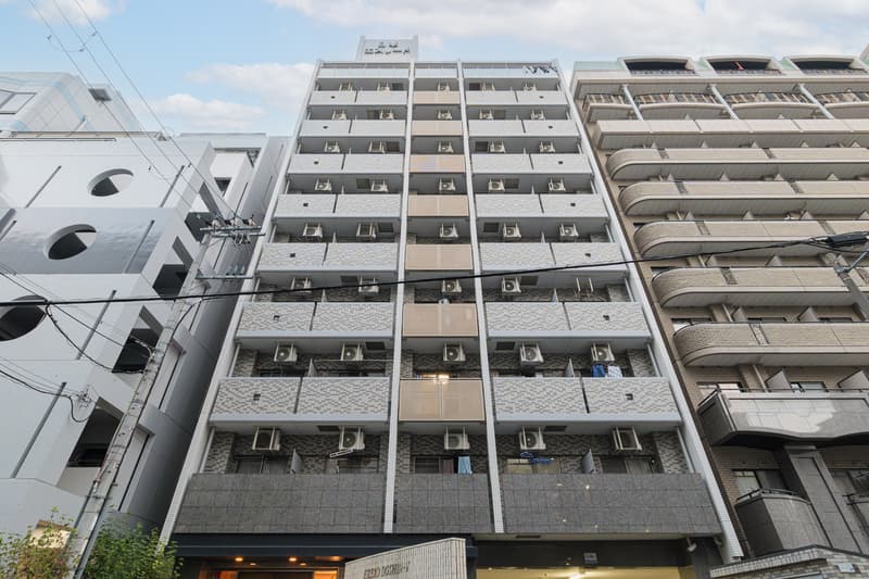 Main Image