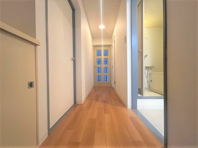 Room image 10