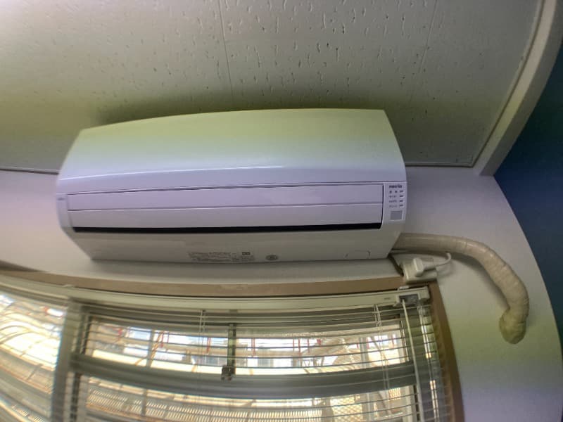 Room image 8