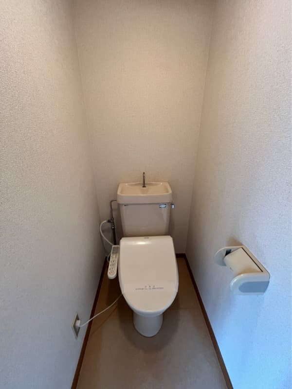 Room image 9
