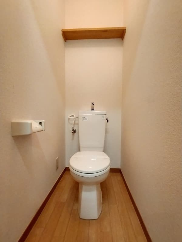 Room image 9