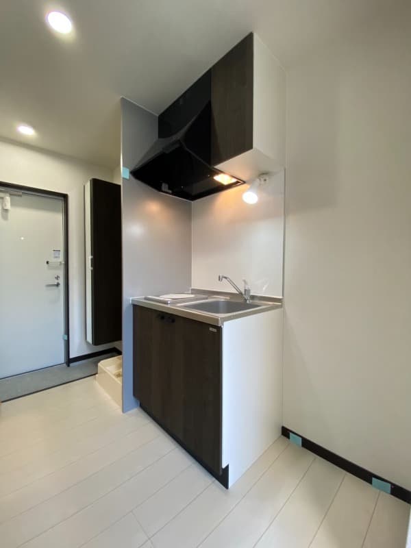 Room image 8