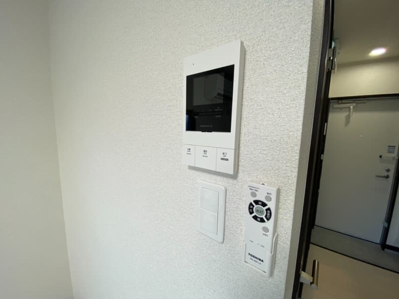 Room image 16