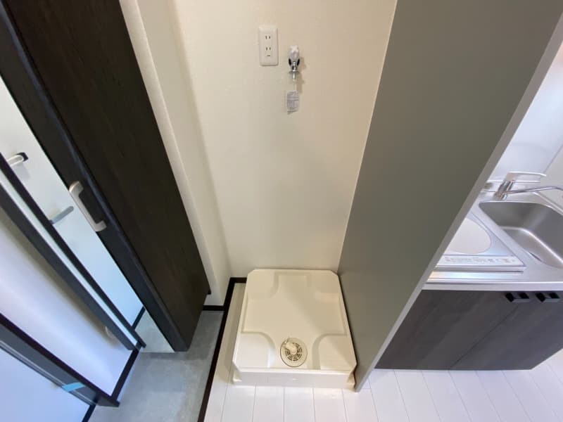 Room image 12