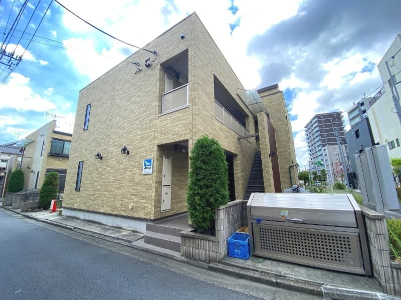 Main Image