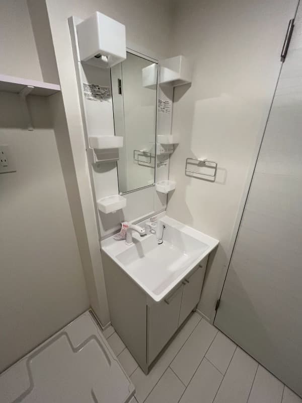 Room image 9