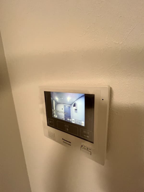 Room image 10
