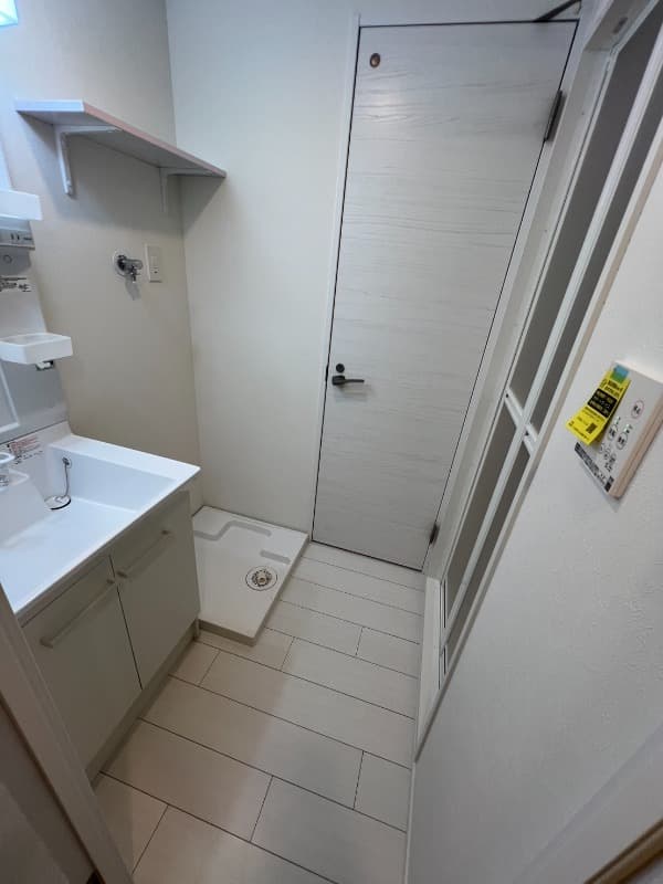 Room image 14
