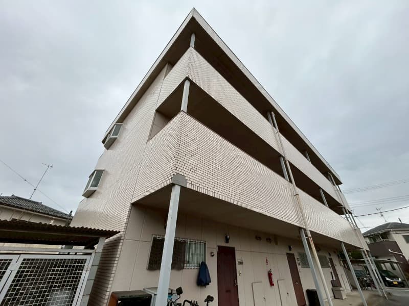 Main Image