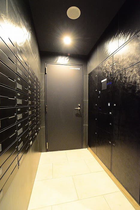 Room image 9